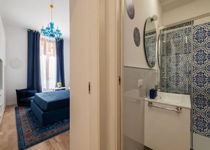 Guesthost - Termini Comfy Blue Apartament *