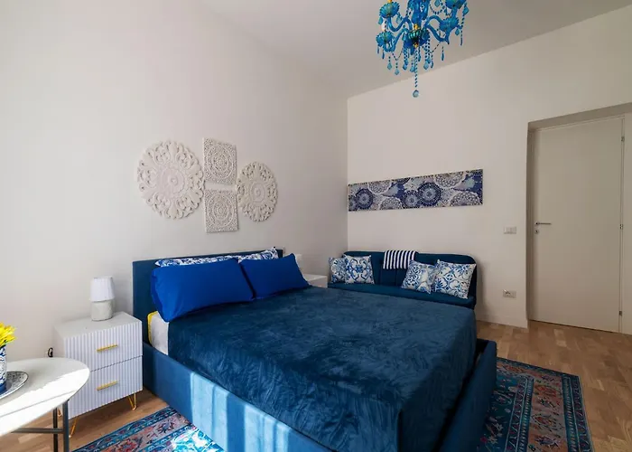 Guesthost - Termini Comfy Blue
